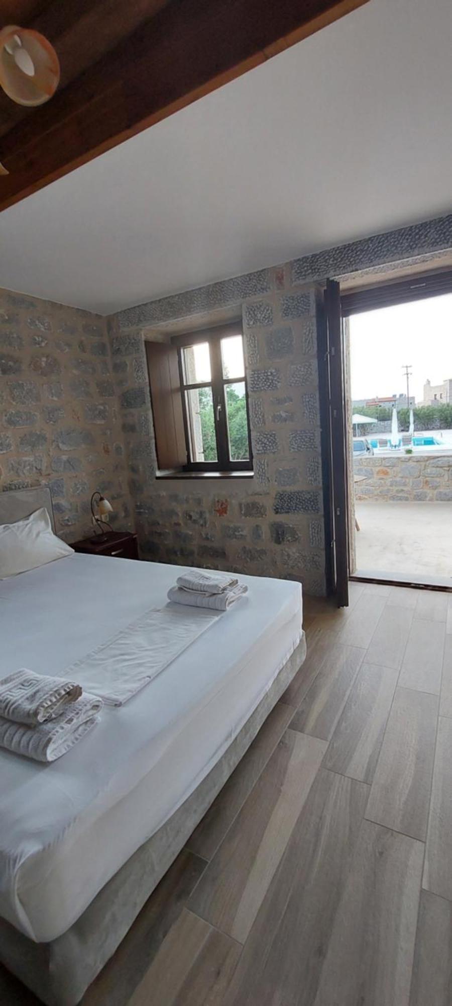 Koukouri Suites Areopoli Buitenkant foto