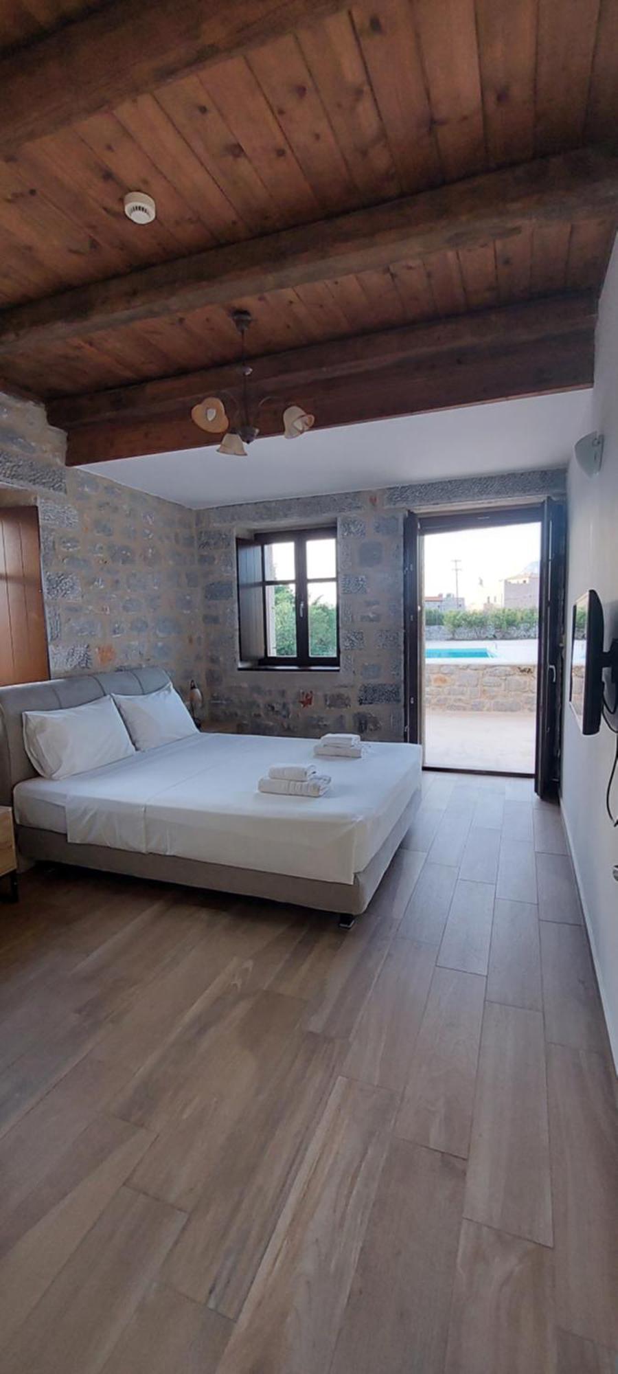 Koukouri Suites Areopoli Buitenkant foto
