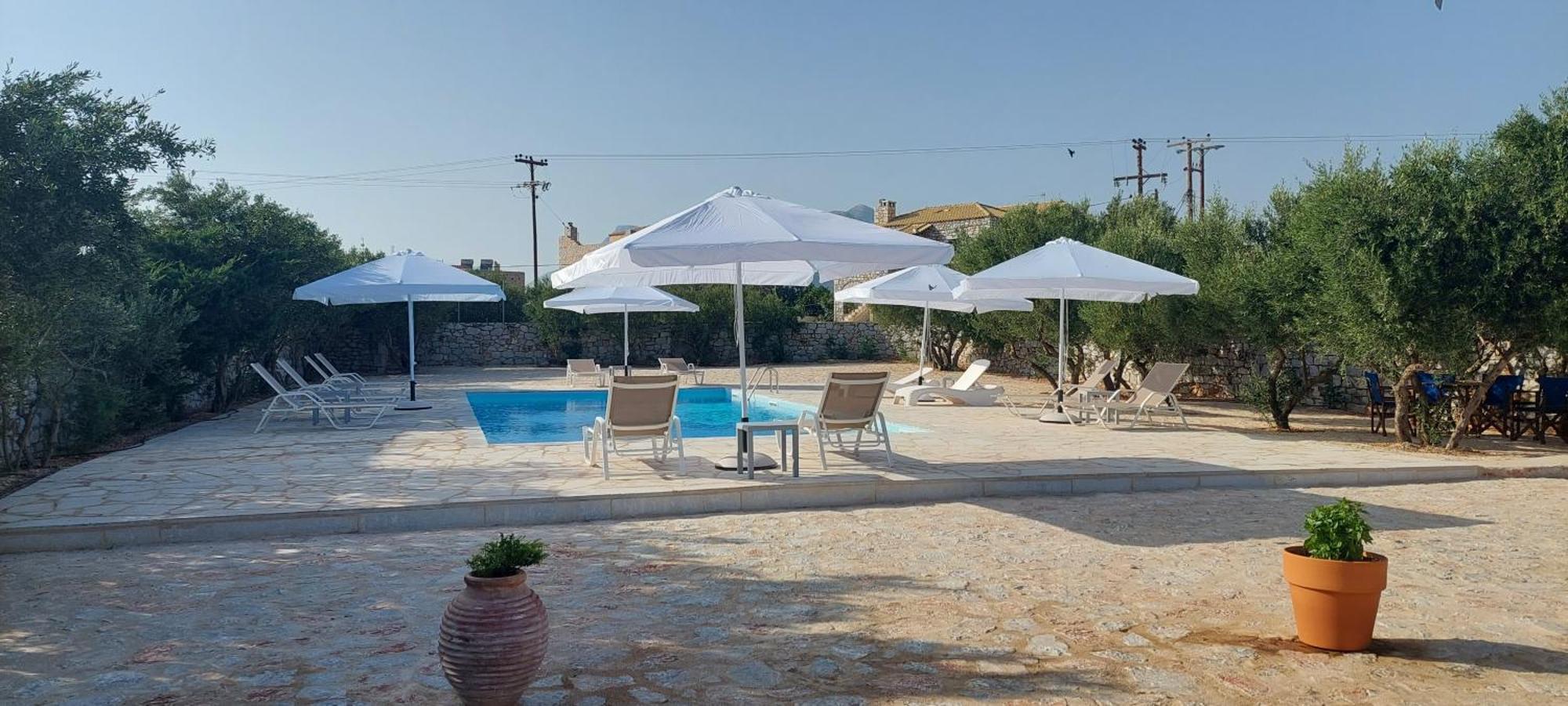 Koukouri Suites Areopoli Buitenkant foto