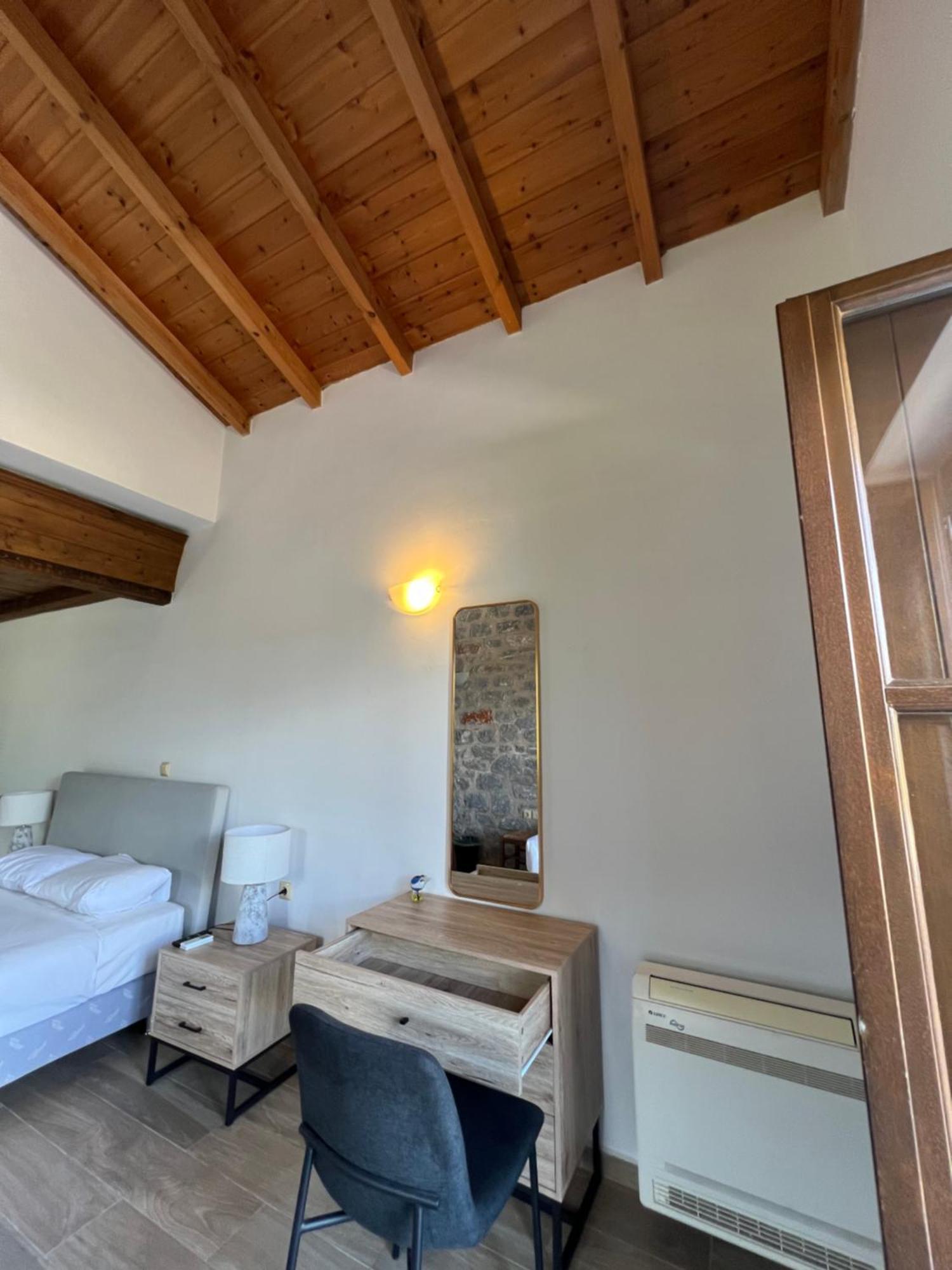 Koukouri Suites Areopoli Buitenkant foto