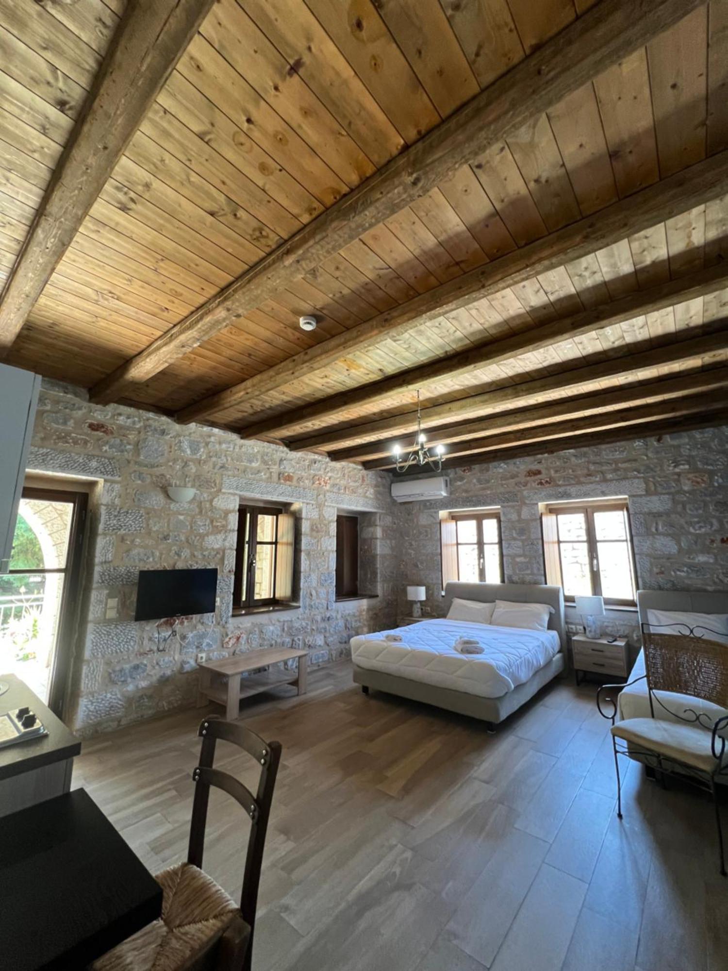 Koukouri Suites Areopoli Buitenkant foto