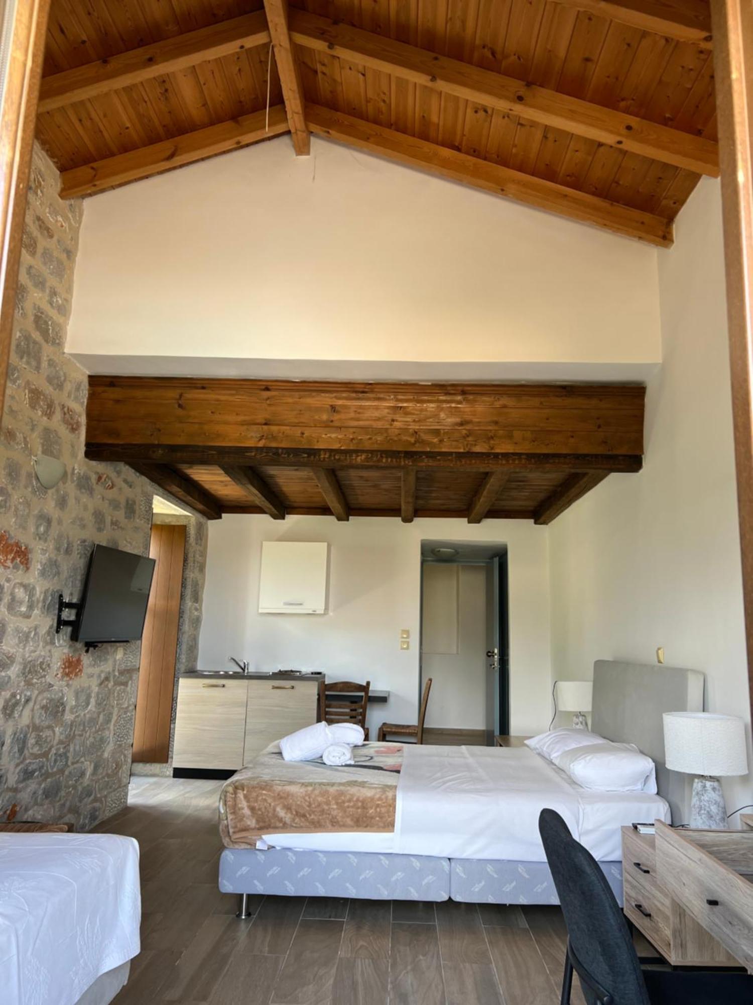 Koukouri Suites Areopoli Buitenkant foto